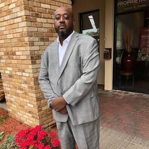 Meet your Posher, Mark e